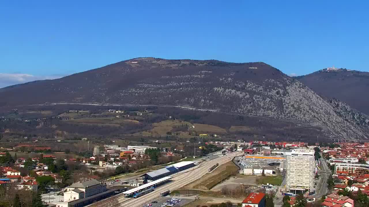 Nova Gorica und Görz: Atemberaubende Aussicht vom Franziskanerkloster Kostanjevica