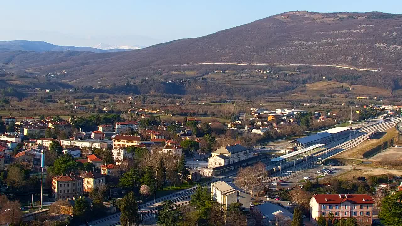 Nova Gorica i Gorica: Prekrasan Pogled iz Franjevačkog Samostana Kostanjevica