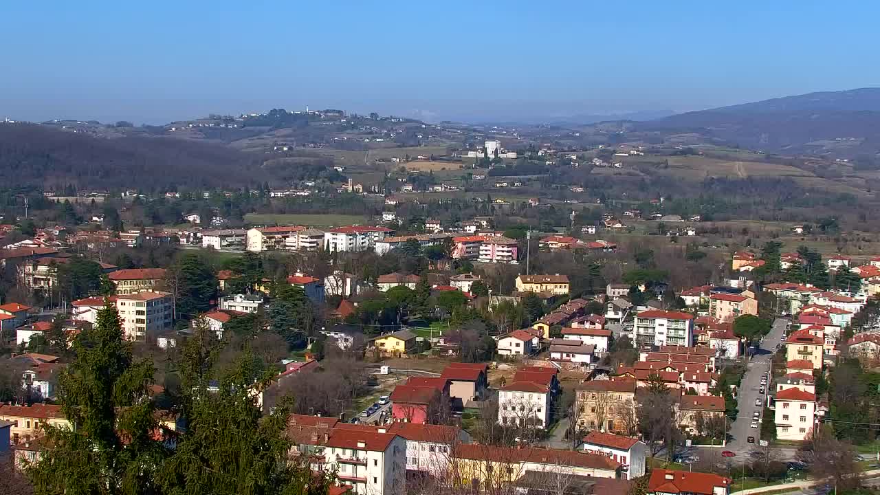 Nova Gorica i Gorica: Prekrasan Pogled iz Franjevačkog Samostana Kostanjevica