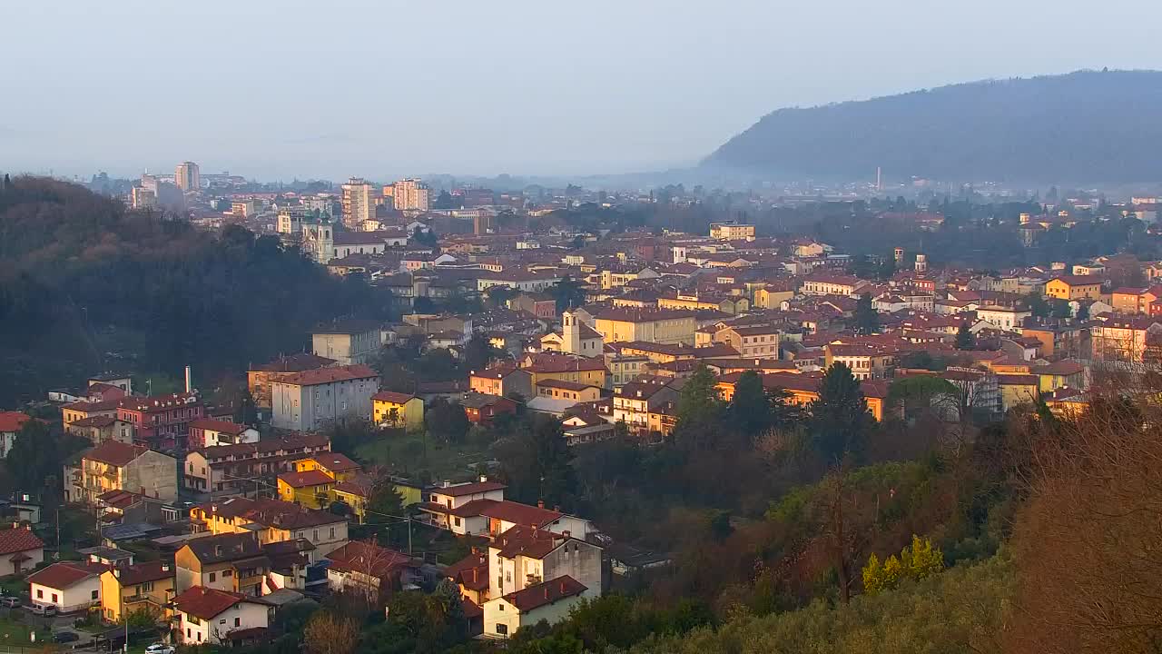 Nova Gorica und Görz: Atemberaubende Aussicht vom Franziskanerkloster Kostanjevica