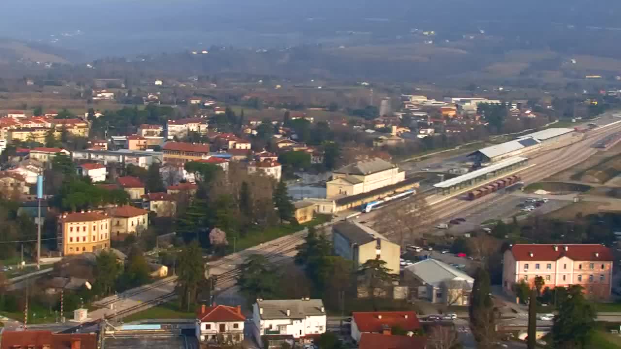 Nova Gorica i Gorica: Prekrasan Pogled iz Franjevačkog Samostana Kostanjevica