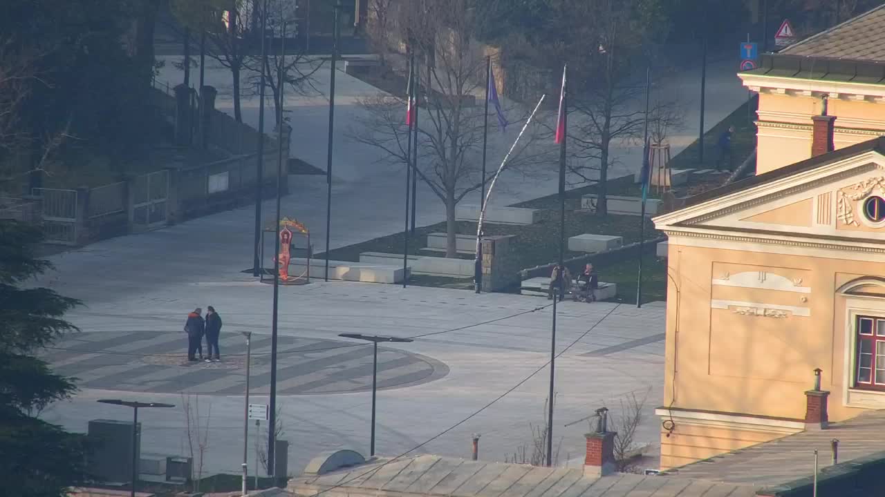 Nova Gorica y Gorizia: Impresionantes Vistas desde el Monasterio Franciscano de Kostanjevica