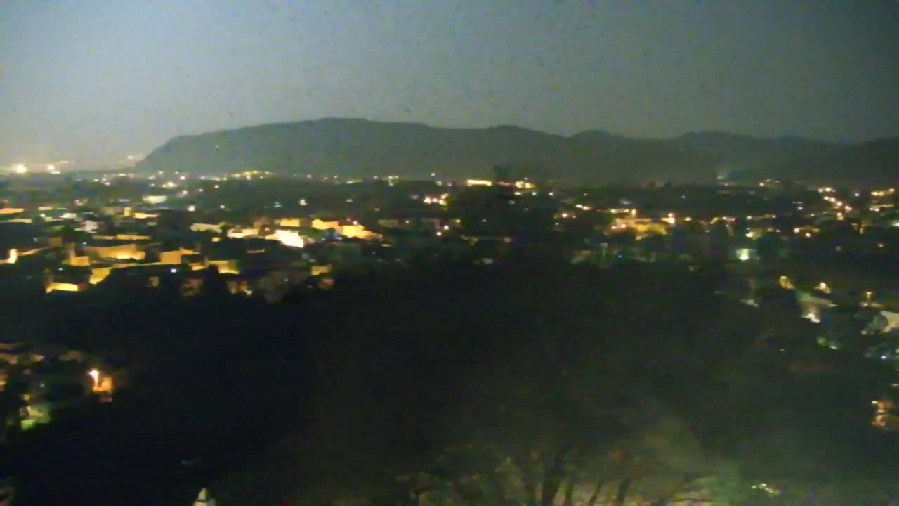 Nova Gorica y Gorizia: Impresionantes Vistas desde el Monasterio Franciscano de Kostanjevica