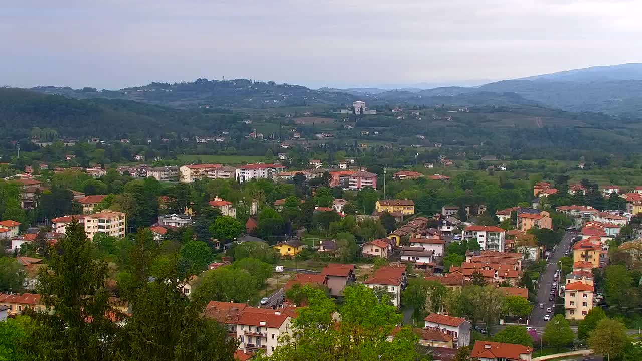 Nova Gorica und Görz: Atemberaubende Aussicht vom Franziskanerkloster Kostanjevica