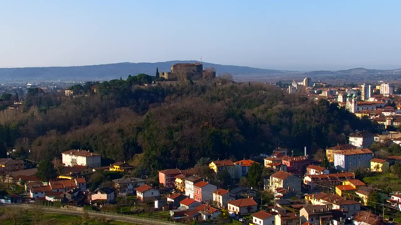 Nova Gorica et Gorizia : Vue Imprenable depuis le Monastère Franciscain de Kostanjevica