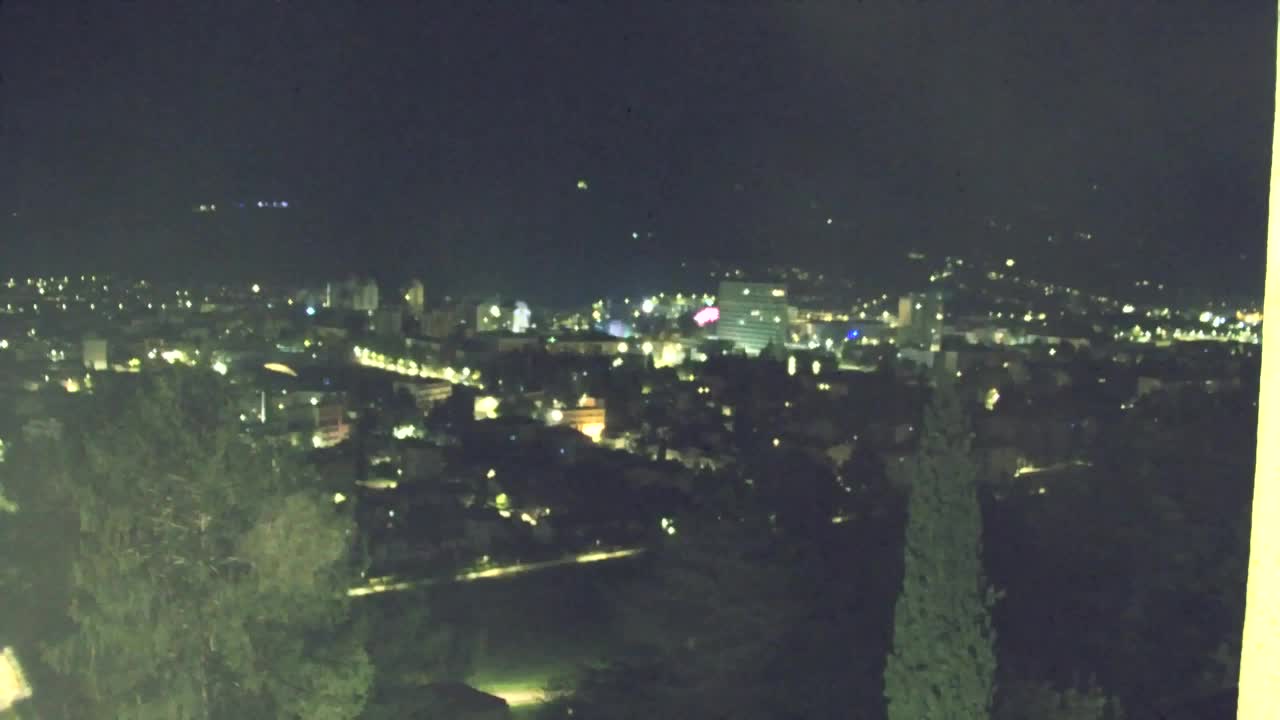 Nova Gorica e Gorizia: Panorama Mozzafiato dal Convento Francescano di Castagnevizza