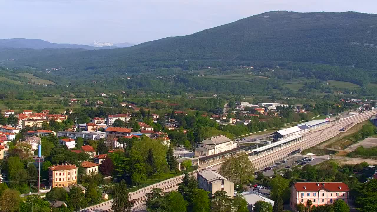 Nova Gorica e Gorizia: Panorama Mozzafiato dal Convento Francescano di Castagnevizza