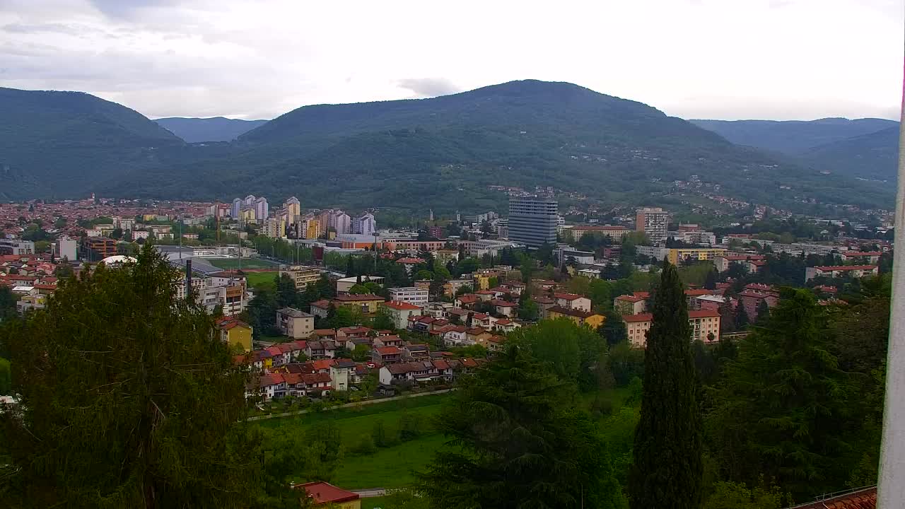 Nova Gorica et Gorizia : Vue Imprenable depuis le Monastère Franciscain de Kostanjevica