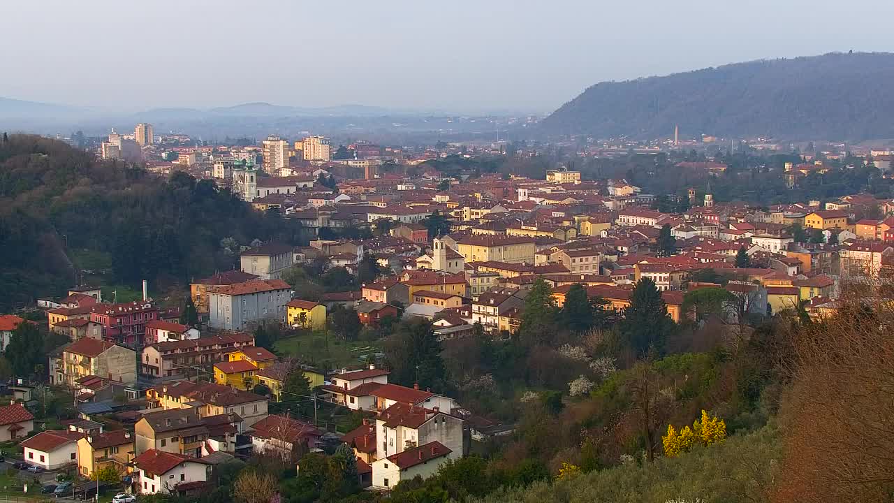 Nova Gorica in Gorica: Čudovit Razgled iz Frančiškanskega Samostana Kostanjevica