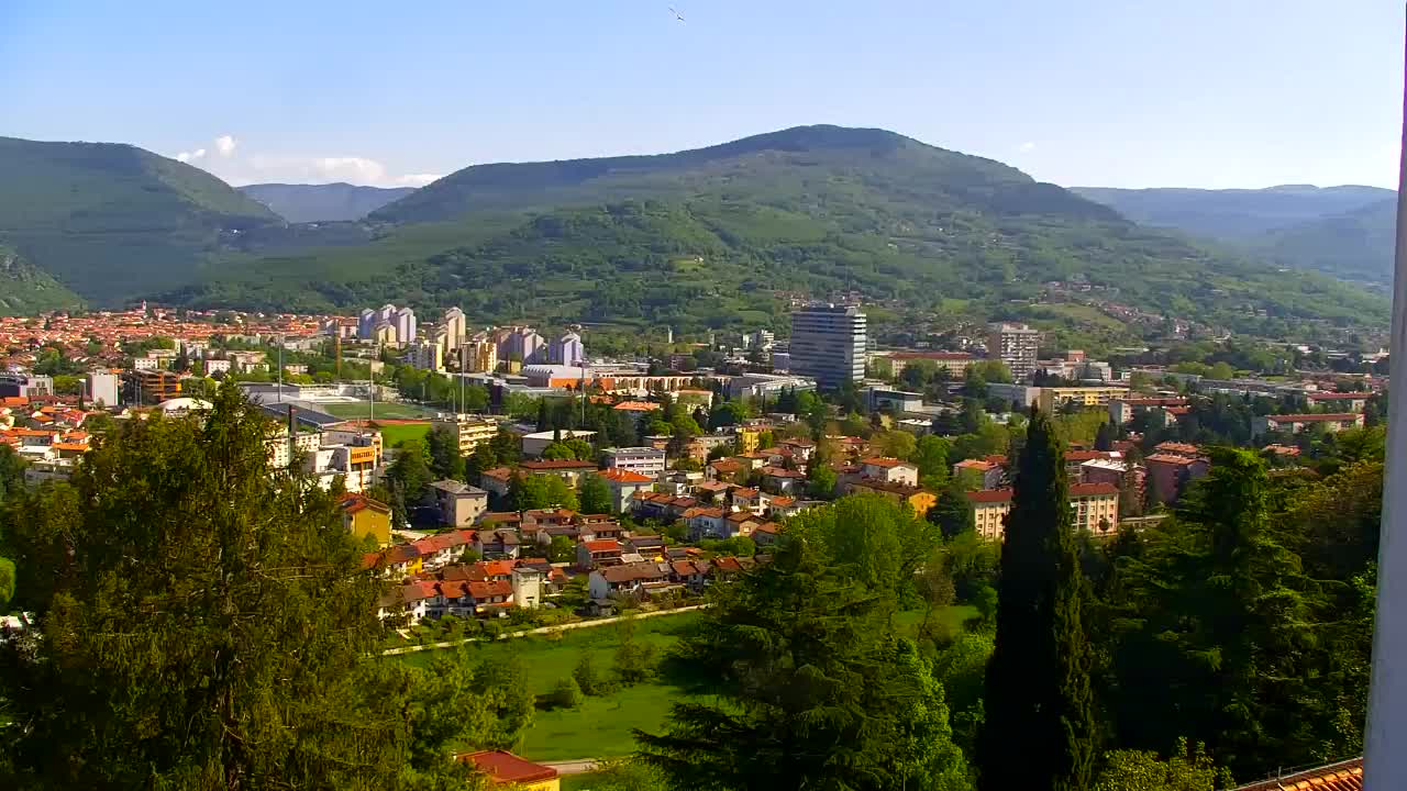 Nova Gorica in Gorica: Čudovit Razgled iz Frančiškanskega Samostana Kostanjevica