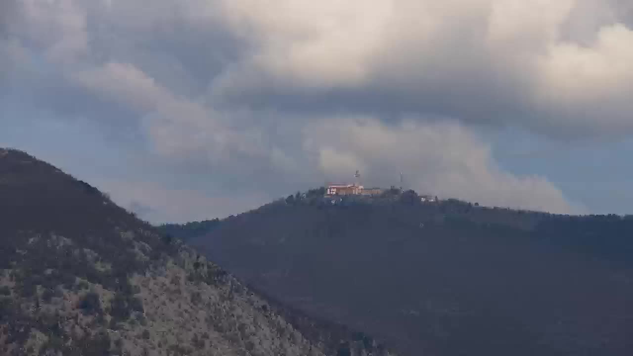 Nova Gorica y Gorizia: Impresionantes Vistas desde el Monasterio Franciscano de Kostanjevica