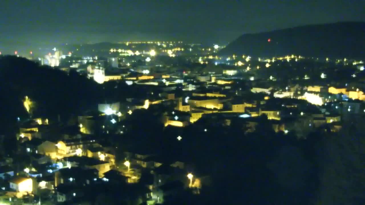 Nova Gorica e Gorizia: Panorama Mozzafiato dal Convento Francescano di Castagnevizza