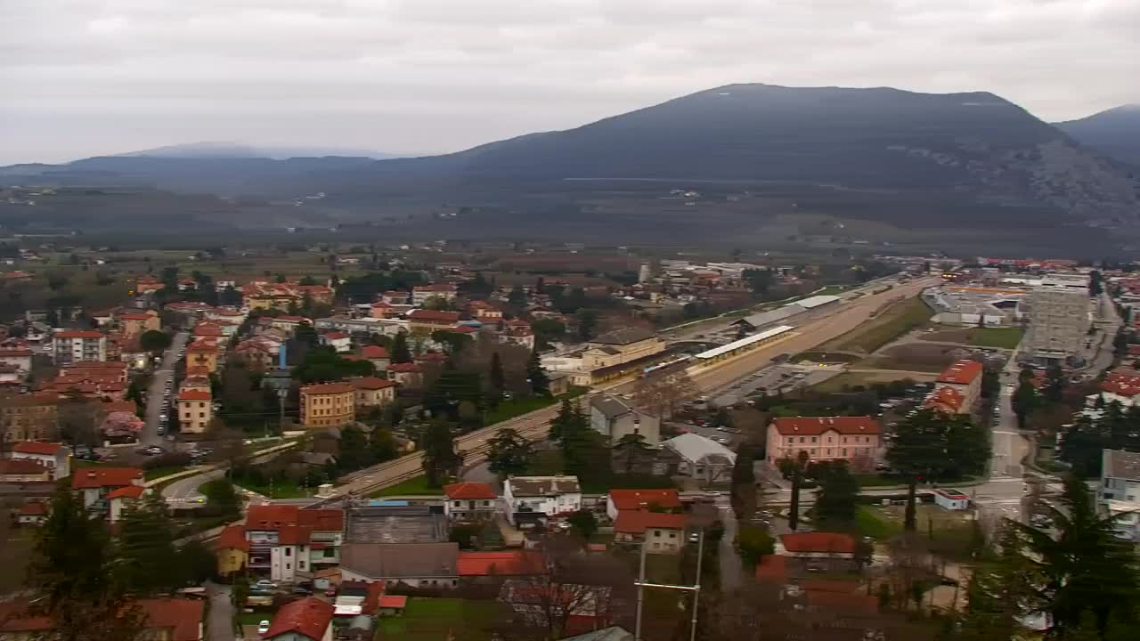 Nova Gorica in Gorica: Čudovit Razgled iz Frančiškanskega Samostana Kostanjevica