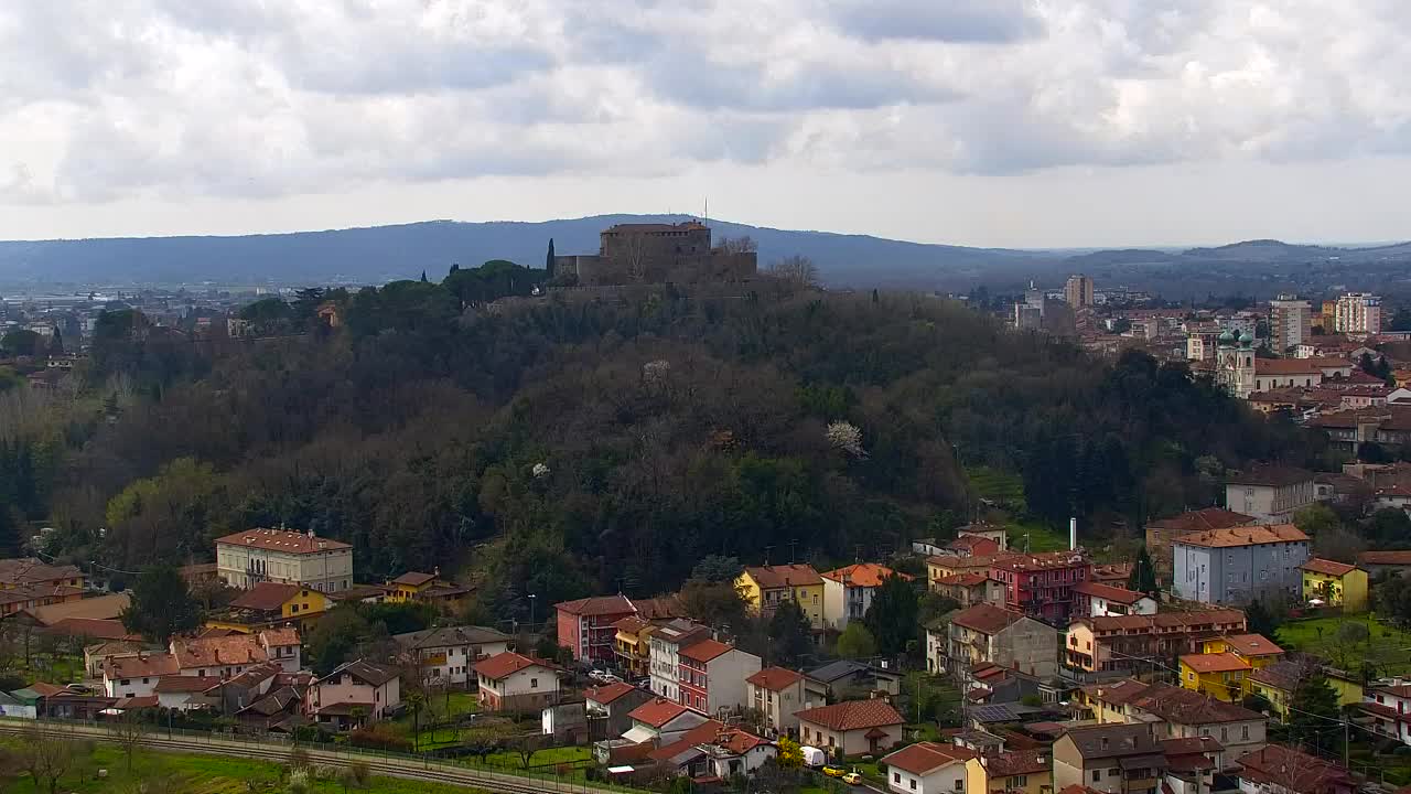 Nova Gorica und Görz: Atemberaubende Aussicht vom Franziskanerkloster Kostanjevica