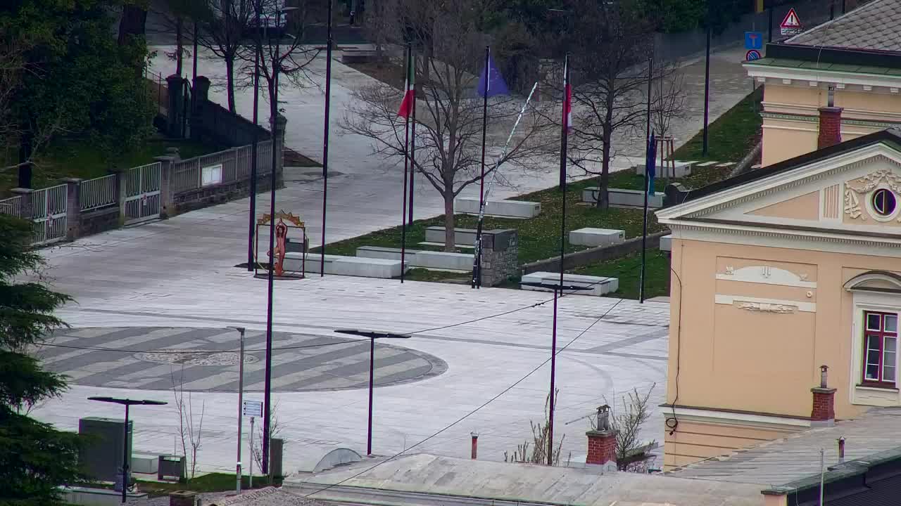 Nova Gorica in Gorica: Čudovit Razgled iz Frančiškanskega Samostana Kostanjevica