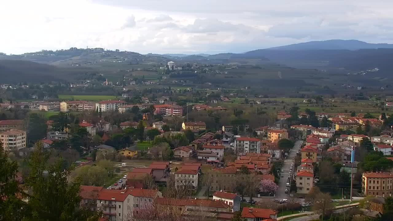 Nova Gorica und Görz: Atemberaubende Aussicht vom Franziskanerkloster Kostanjevica