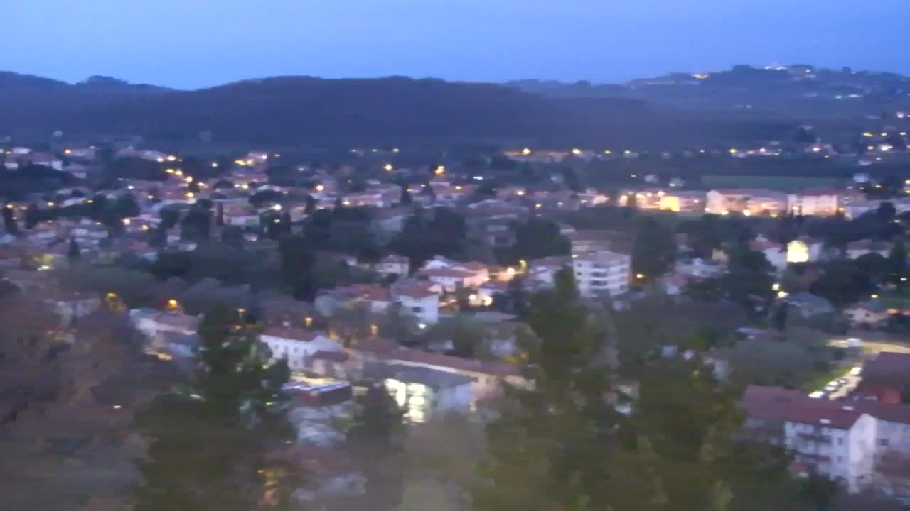 Nova Gorica e Gorizia: Panorama Mozzafiato dal Convento Francescano di Castagnevizza