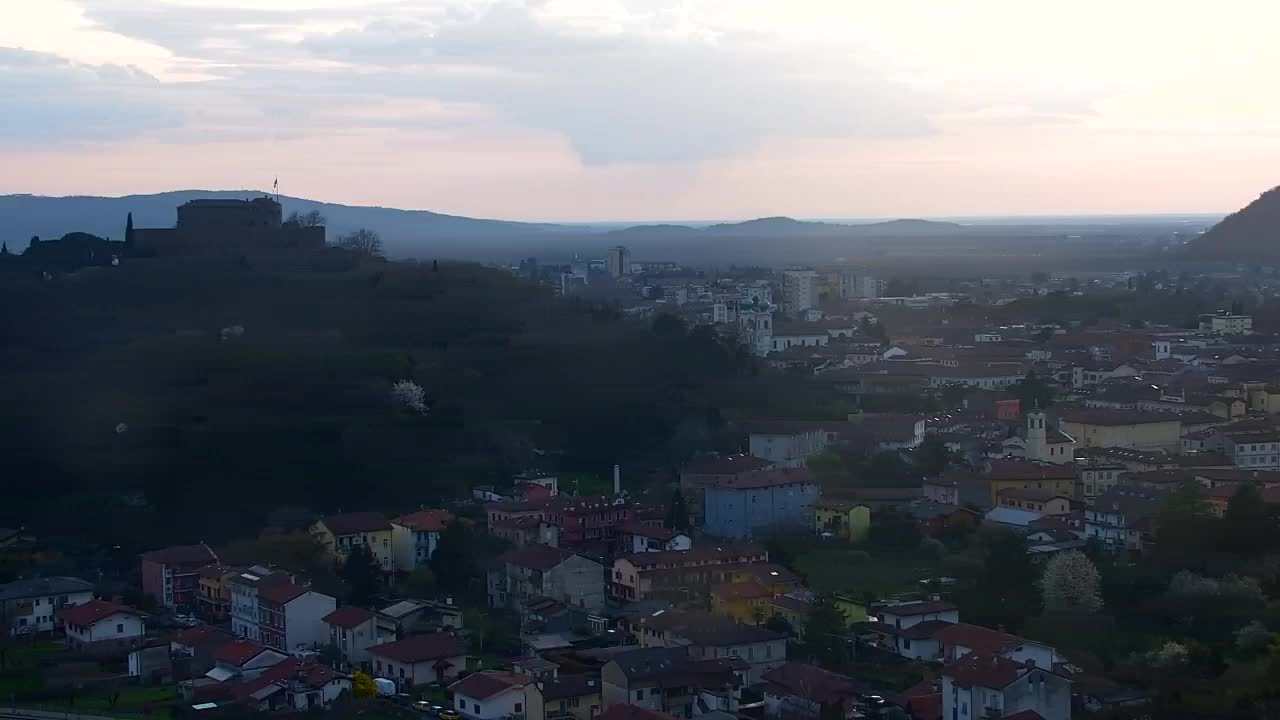 Nova Gorica et Gorizia : Vue Imprenable depuis le Monastère Franciscain de Kostanjevica