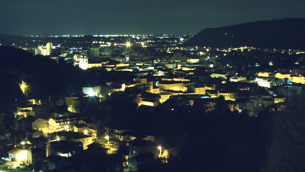 Nova Gorica i Gorica: Prekrasan Pogled iz Franjevačkog Samostana Kostanjevica