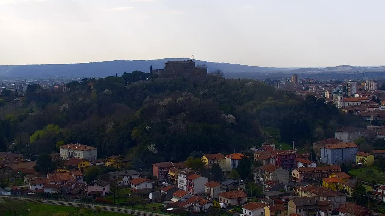 Nova Gorica y Gorizia: Impresionantes Vistas desde el Monasterio Franciscano de Kostanjevica