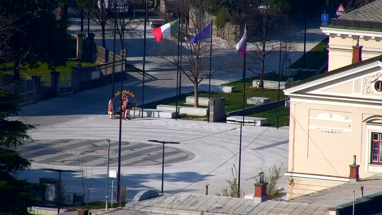 Nova Gorica e Gorizia: Panorama Mozzafiato dal Convento Francescano di Castagnevizza