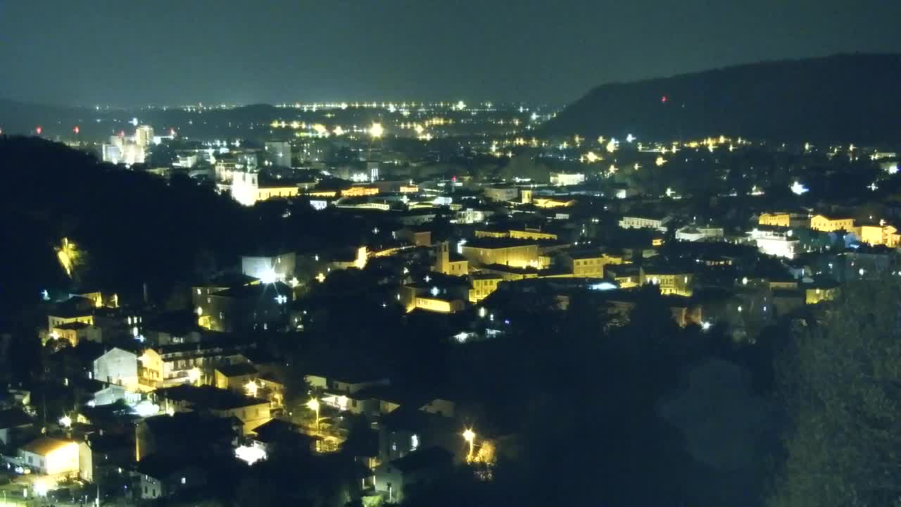 Nova Gorica e Gorizia: Panorama Mozzafiato dal Convento Francescano di Castagnevizza