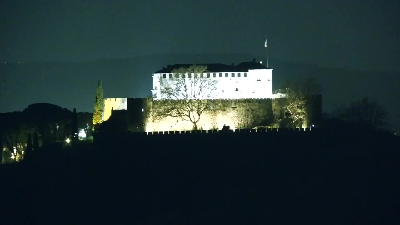 Nova Gorica y Gorizia: Impresionantes Vistas desde el Monasterio Franciscano de Kostanjevica
