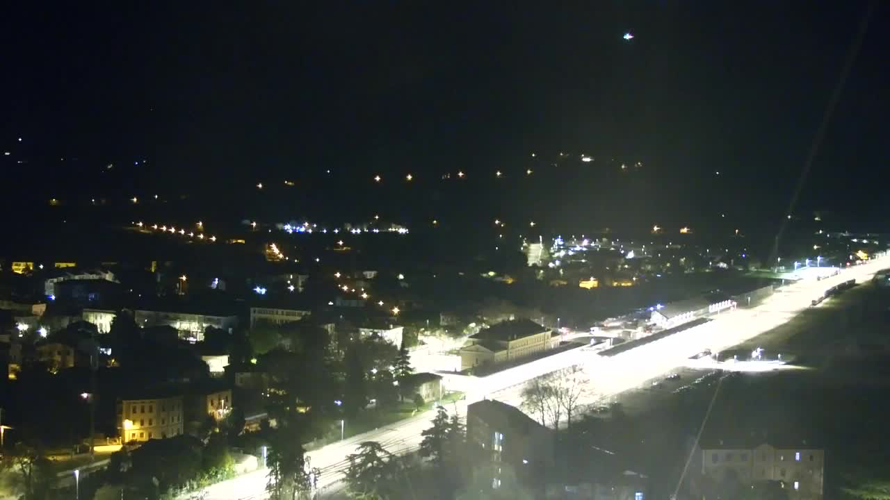 Nova Gorica i Gorica: Prekrasan Pogled iz Franjevačkog Samostana Kostanjevica