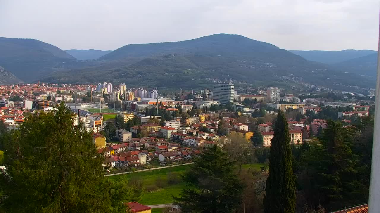 Nova Gorica y Gorizia: Impresionantes Vistas desde el Monasterio Franciscano de Kostanjevica