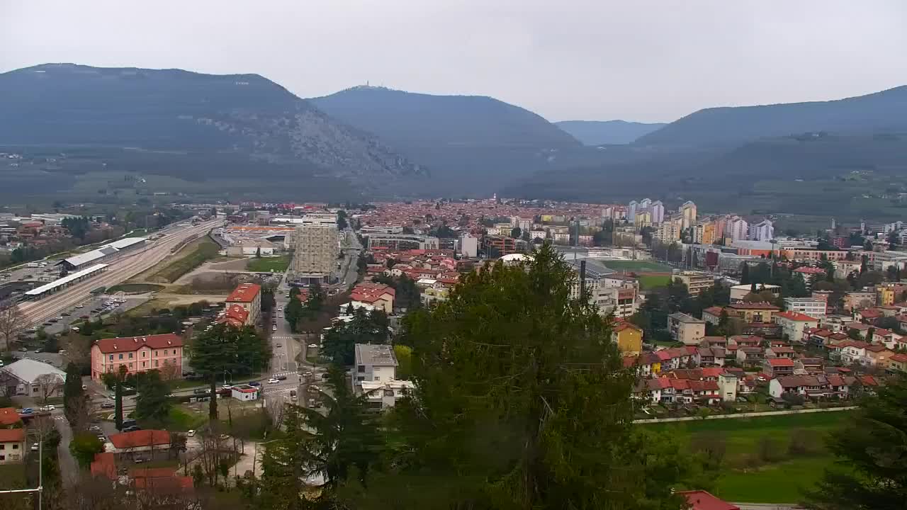 Nova Gorica in Gorica: Čudovit Razgled iz Frančiškanskega Samostana Kostanjevica