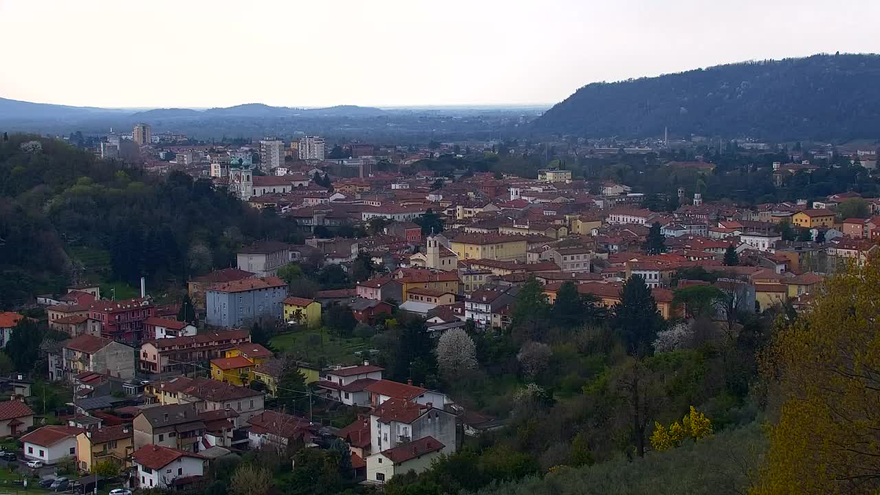 Nova Gorica et Gorizia : Vue Imprenable depuis le Monastère Franciscain de Kostanjevica