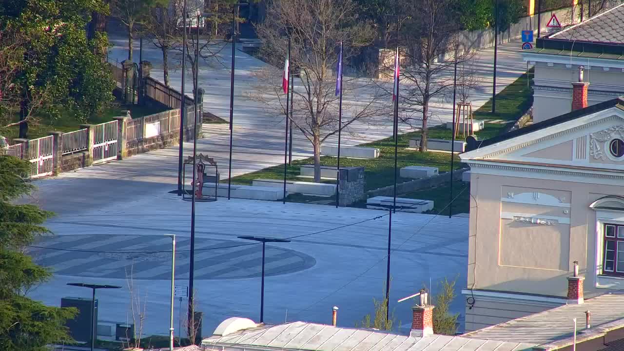 Nova Gorica i Gorica: Prekrasan Pogled iz Franjevačkog Samostana Kostanjevica