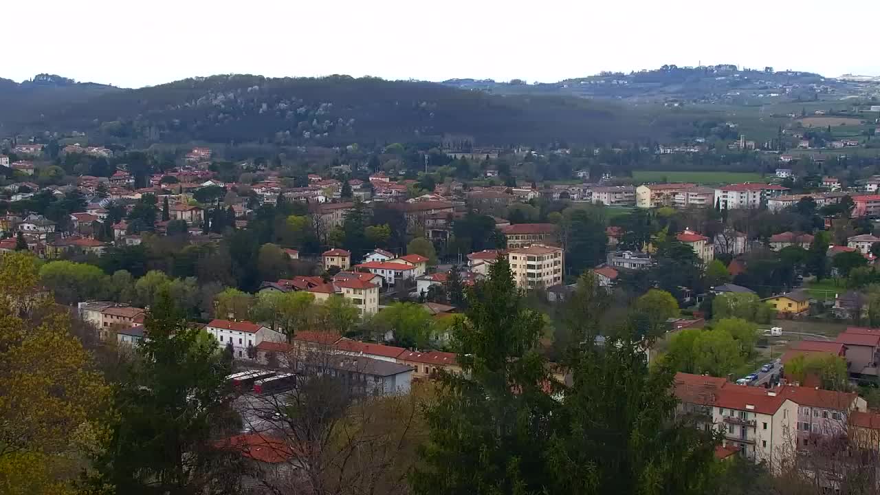 Nova Gorica et Gorizia : Vue Imprenable depuis le Monastère Franciscain de Kostanjevica