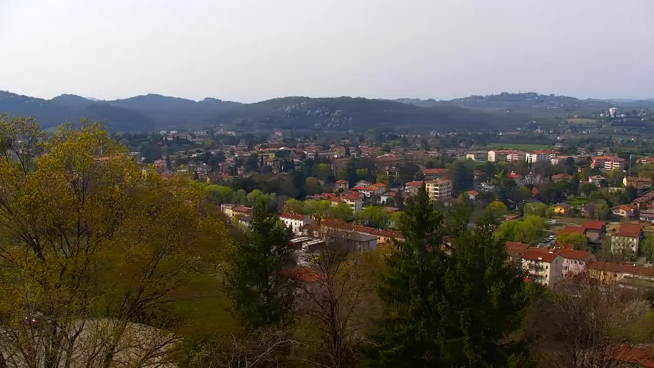 Nova Gorica i Gorica: Prekrasan Pogled iz Franjevačkog Samostana Kostanjevica