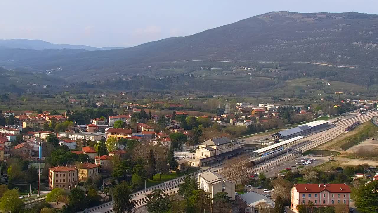 Nova Gorica e Gorizia: Panorama Mozzafiato dal Convento Francescano di Castagnevizza