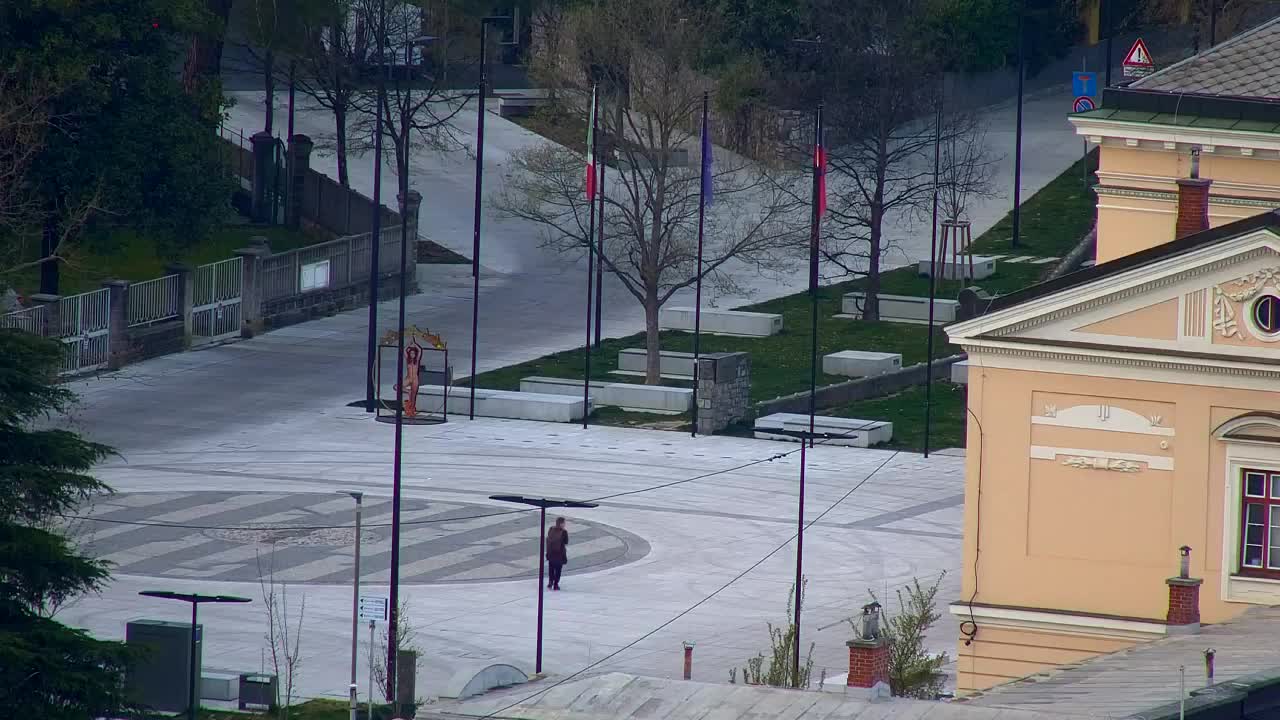 Nova Gorica y Gorizia: Impresionantes Vistas desde el Monasterio Franciscano de Kostanjevica