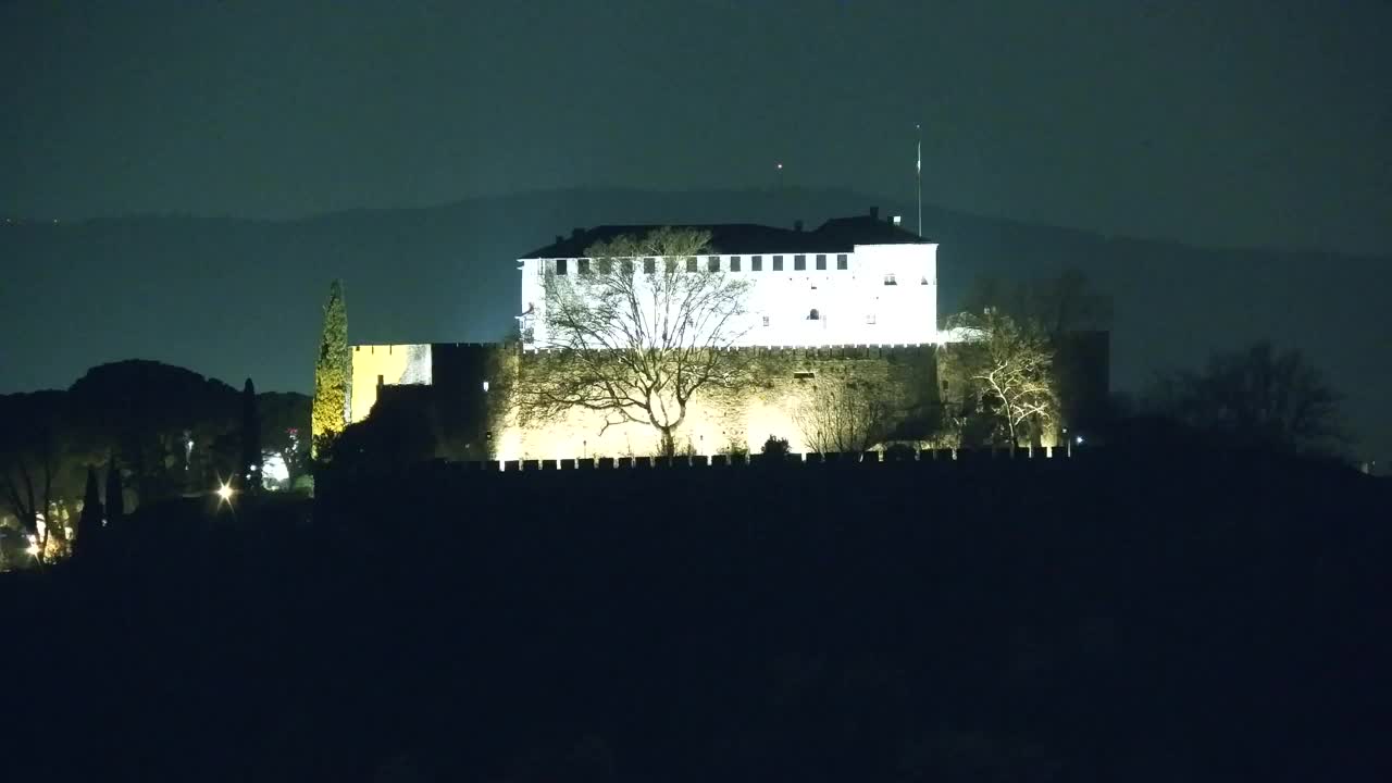 Nova Gorica e Gorizia: Panorama Mozzafiato dal Convento Francescano di Castagnevizza