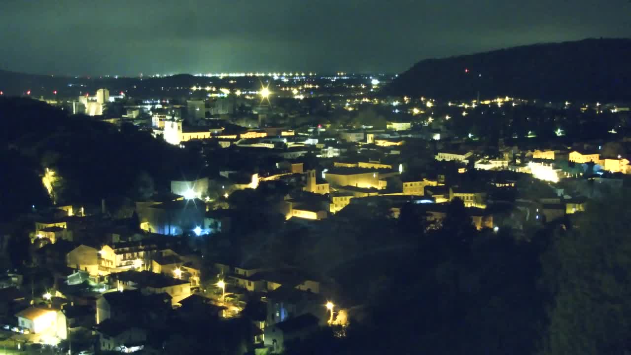 Nova Gorica i Gorica: Prekrasan Pogled iz Franjevačkog Samostana Kostanjevica