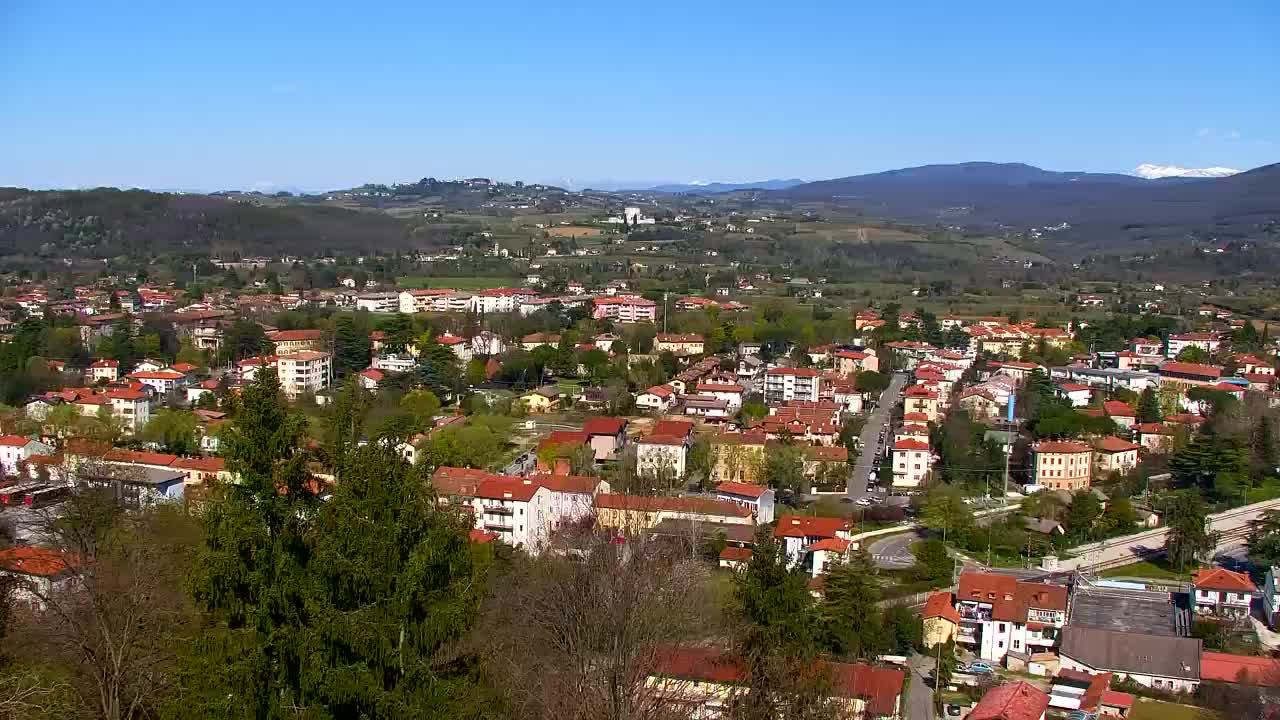 Nova Gorica i Gorica: Prekrasan Pogled iz Franjevačkog Samostana Kostanjevica