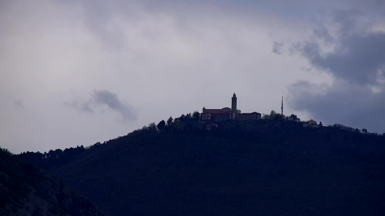 Nova Gorica und Görz: Atemberaubende Aussicht vom Franziskanerkloster Kostanjevica