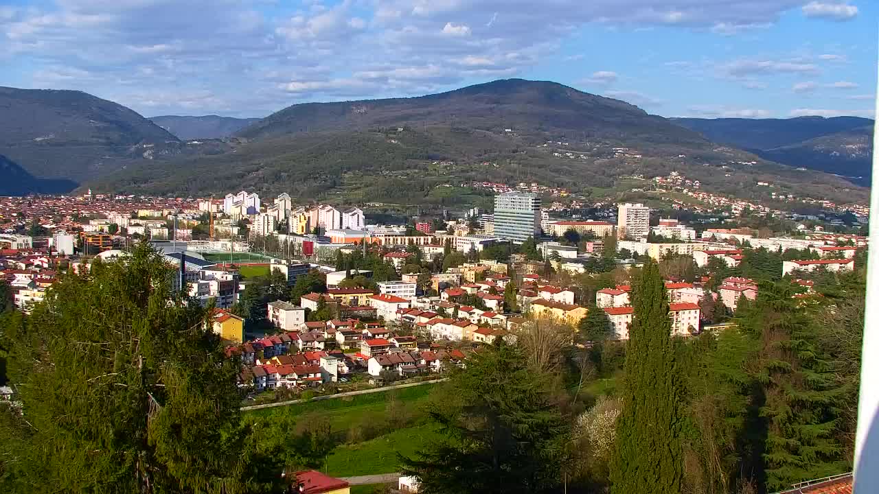 Nova Gorica und Görz: Atemberaubende Aussicht vom Franziskanerkloster Kostanjevica