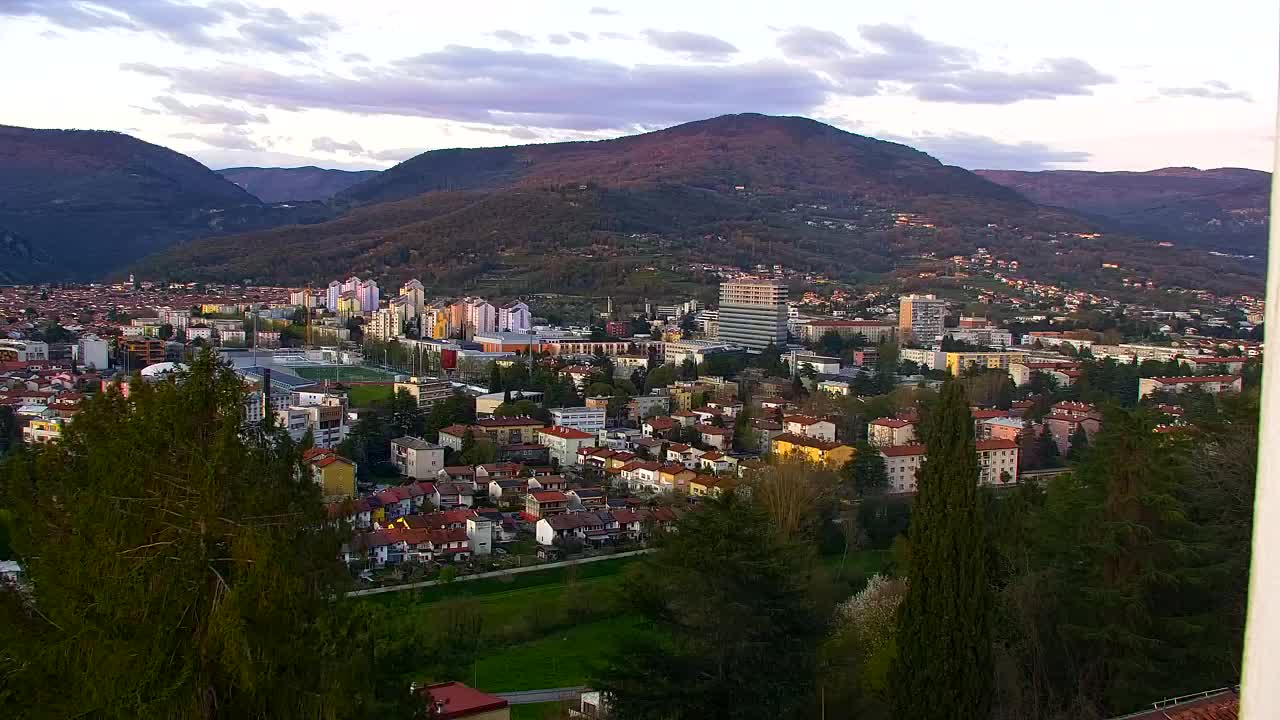 Nova Gorica in Gorica: Čudovit Razgled iz Frančiškanskega Samostana Kostanjevica