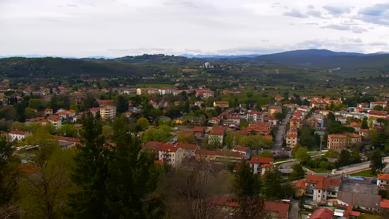 Nova Gorica und Görz: Atemberaubende Aussicht vom Franziskanerkloster Kostanjevica