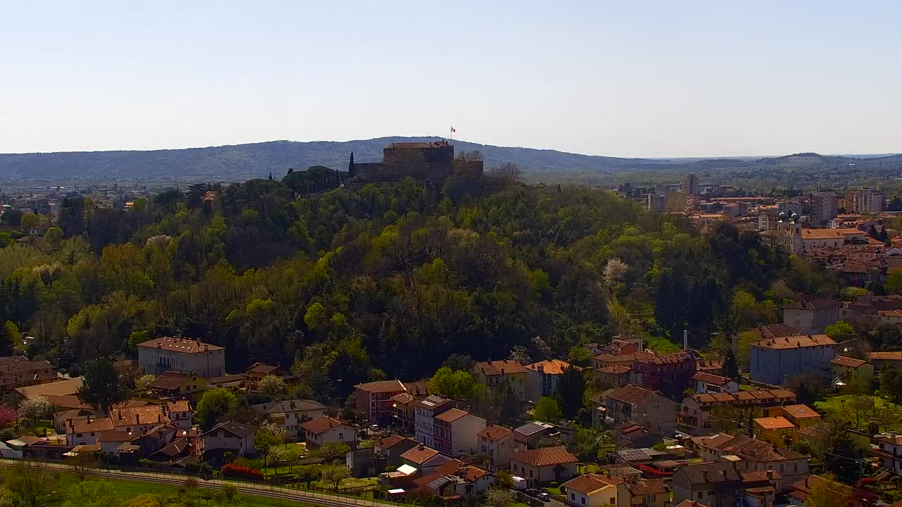 Nova Gorica i Gorica: Prekrasan Pogled iz Franjevačkog Samostana Kostanjevica