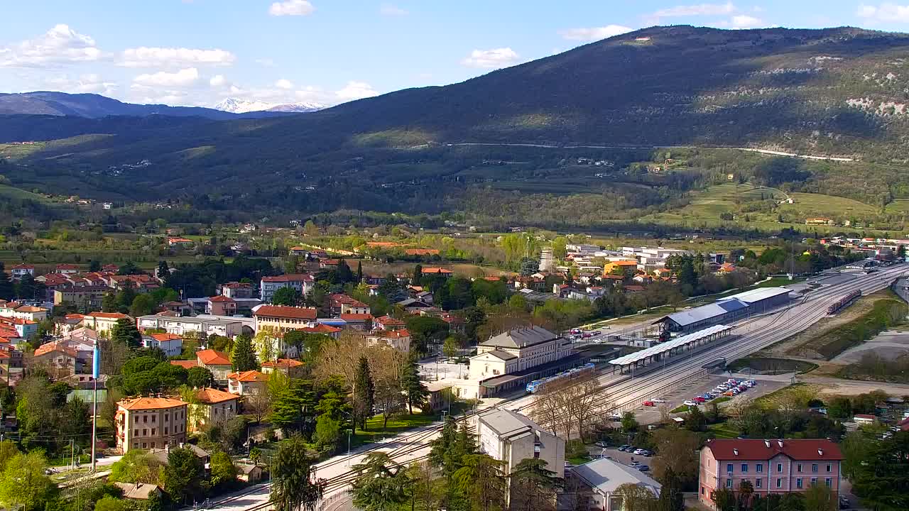 Nova Gorica e Gorizia: Panorama Mozzafiato dal Convento Francescano di Castagnevizza