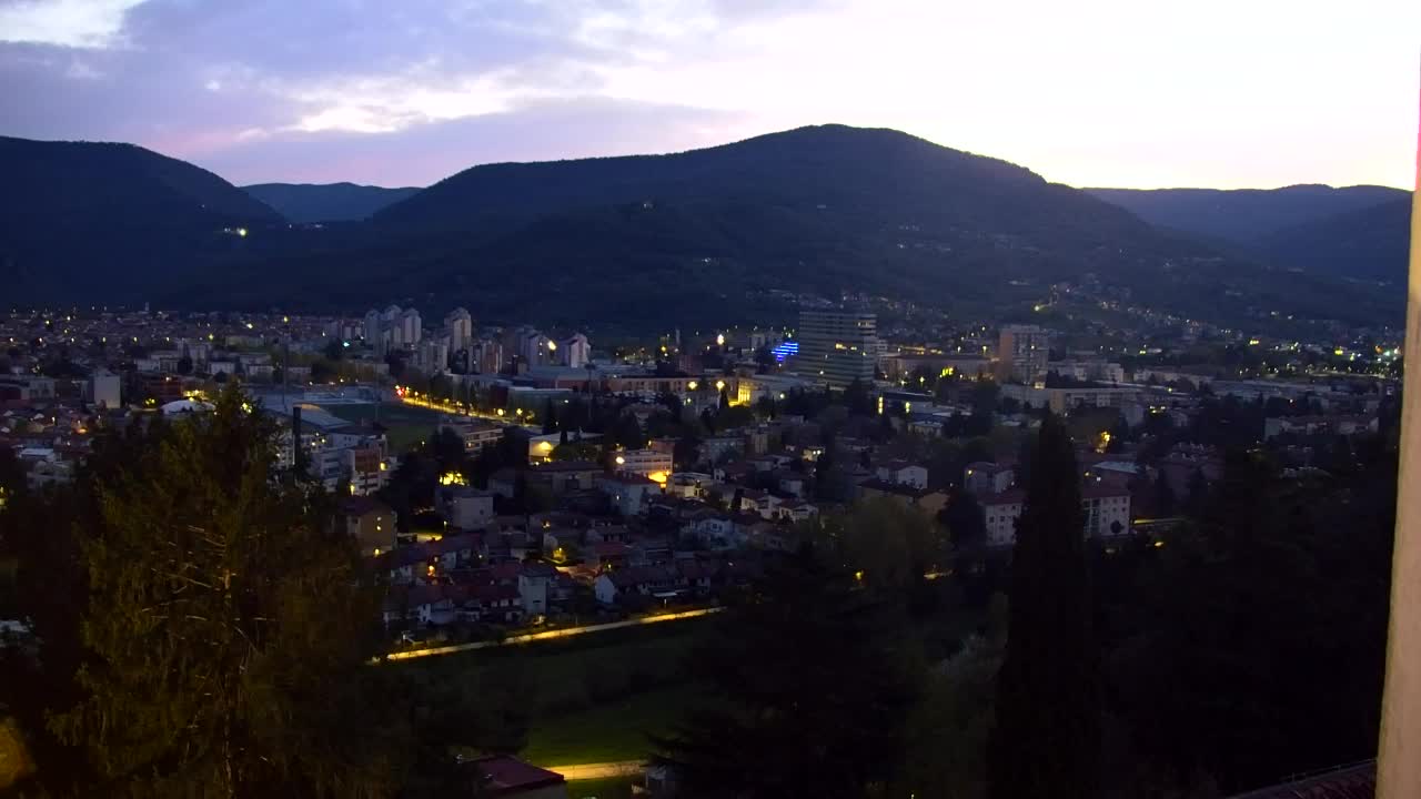 Nova Gorica i Gorica: Prekrasan Pogled iz Franjevačkog Samostana Kostanjevica