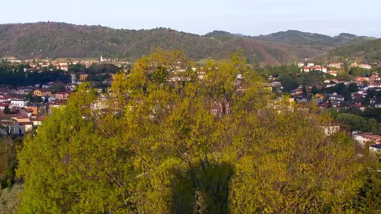 Nova Gorica y Gorizia: Impresionantes Vistas desde el Monasterio Franciscano de Kostanjevica