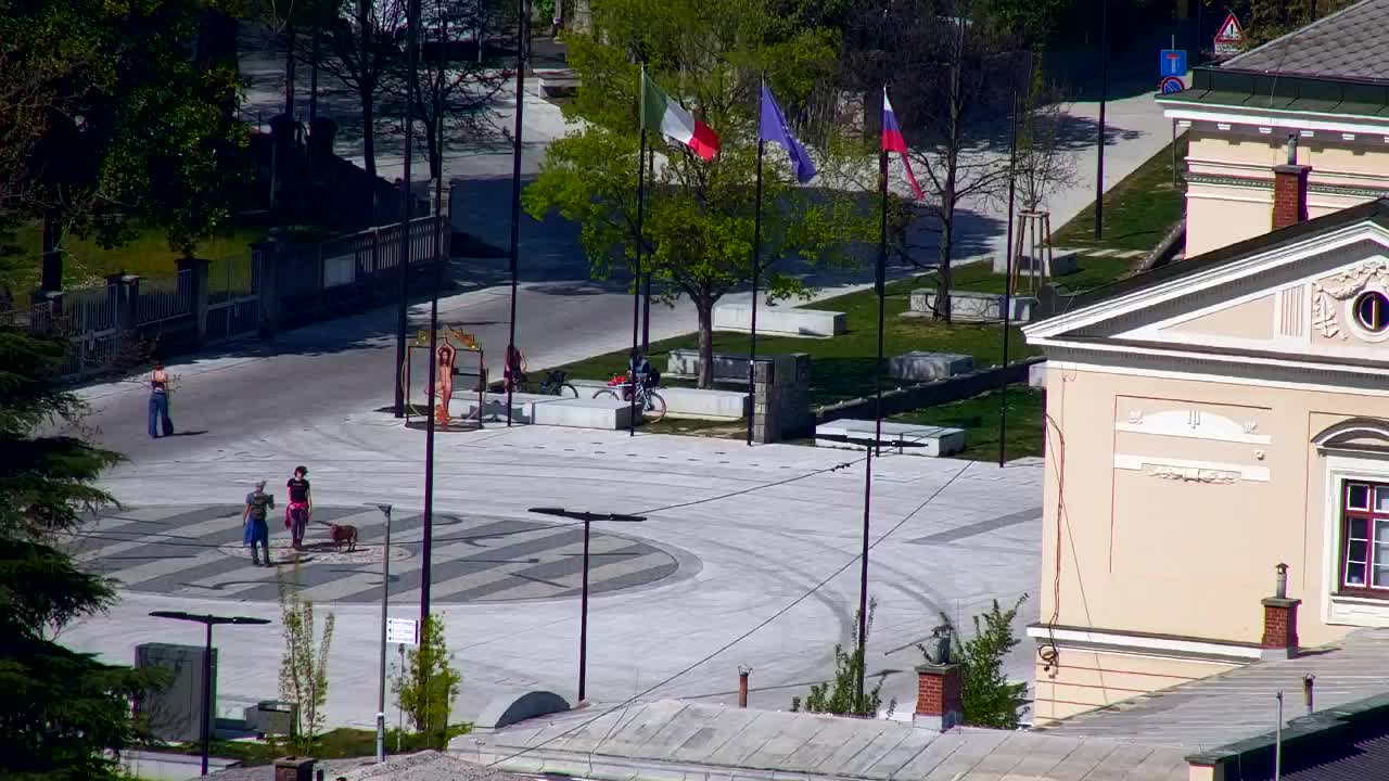 Nova Gorica y Gorizia: Impresionantes Vistas desde el Monasterio Franciscano de Kostanjevica