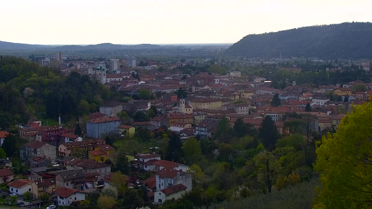 Nova Gorica und Görz: Atemberaubende Aussicht vom Franziskanerkloster Kostanjevica