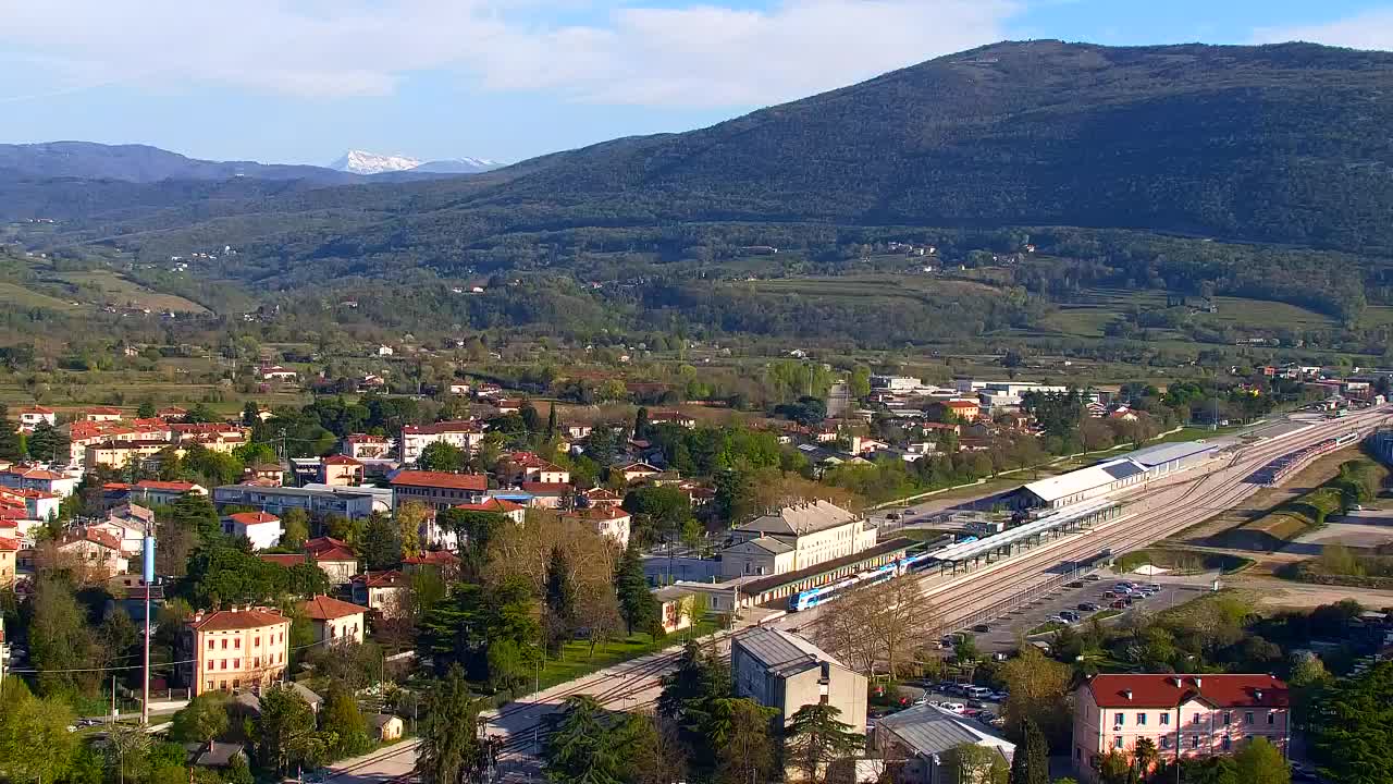 Nova Gorica e Gorizia: Panorama Mozzafiato dal Convento Francescano di Castagnevizza